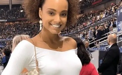 非洲大猪和非洲女人配